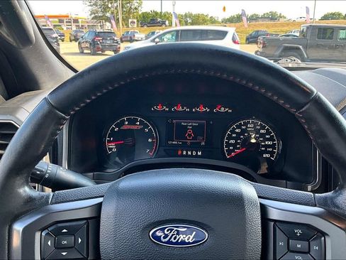 Used 2018 Ford F150 XLT w/ Equipment Group 302A Luxury AWD/4WD image 21