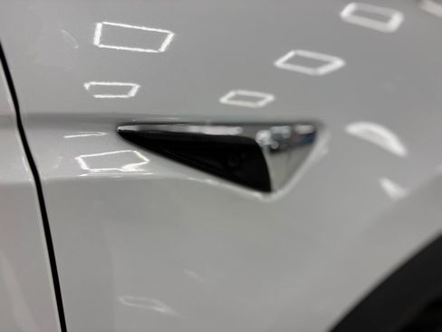 Used 2021 Tesla Model X Performance image 17