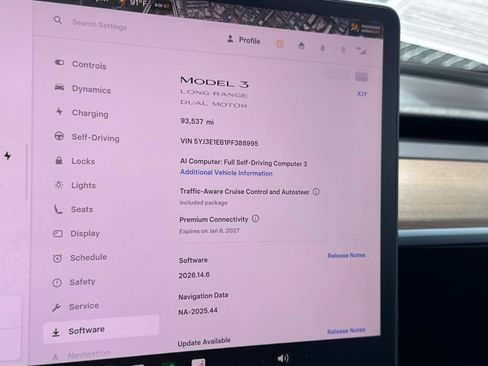 Used 2023 Tesla Model 3 Long Range AWD/4WD image 32