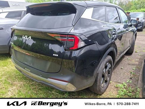 Certified 2026 Kia Sportage LX AWD/4WD image 5