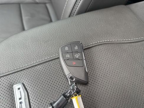 Used 2024 GMC Sierra 2500 Denali w/ Denali Reserve Package image 65