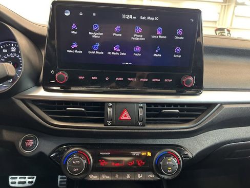 Certified 2023 Kia Forte GT-Line FWD image 8