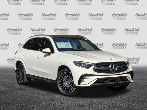 Certified 2026 Mercedes-Benz GLC 300 image 2