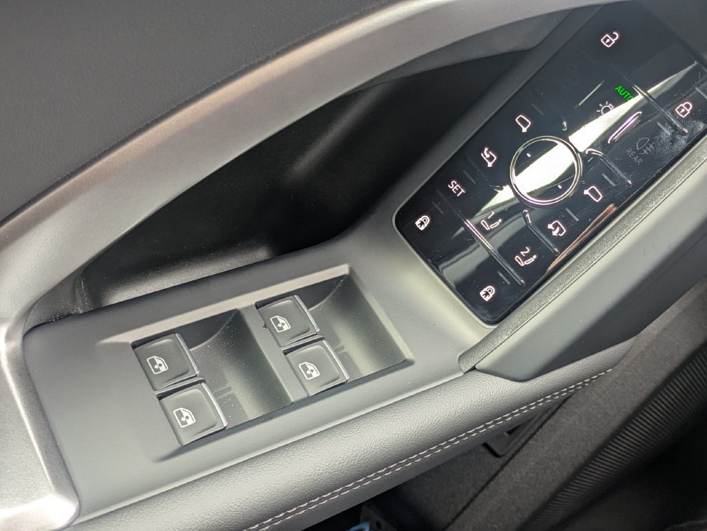 New 2026 Audi Q5 Premium AWD/4WD image 33