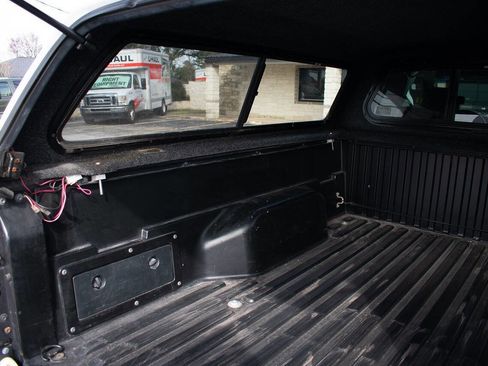 Used 2013 Toyota Tacoma PreRunner image 35