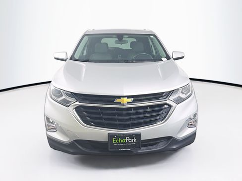 Used 2019 Chevrolet Equinox LT FWD image 2