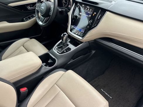 Used 2024 Subaru Outback Limited image 15