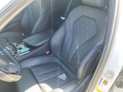Used 2023 BMW 540i w/ M Sport Package RWD image 16
