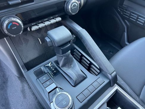 New 2026 Toyota Tacoma SR5 AWD/4WD image 26