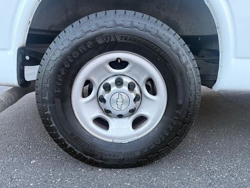 Used 2019 Chevrolet Express 2500 2500 Cargo w/ Driver Convenience Package image 37