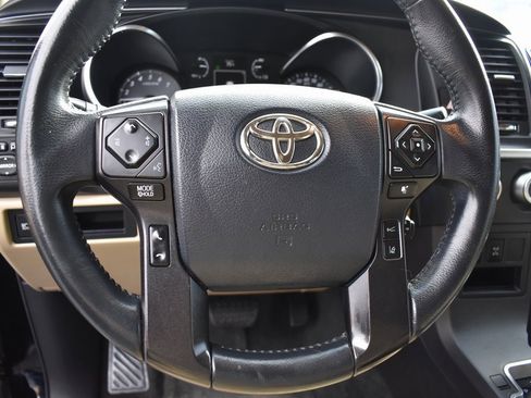 Used 2018 Toyota Sequoia Limited image 16
