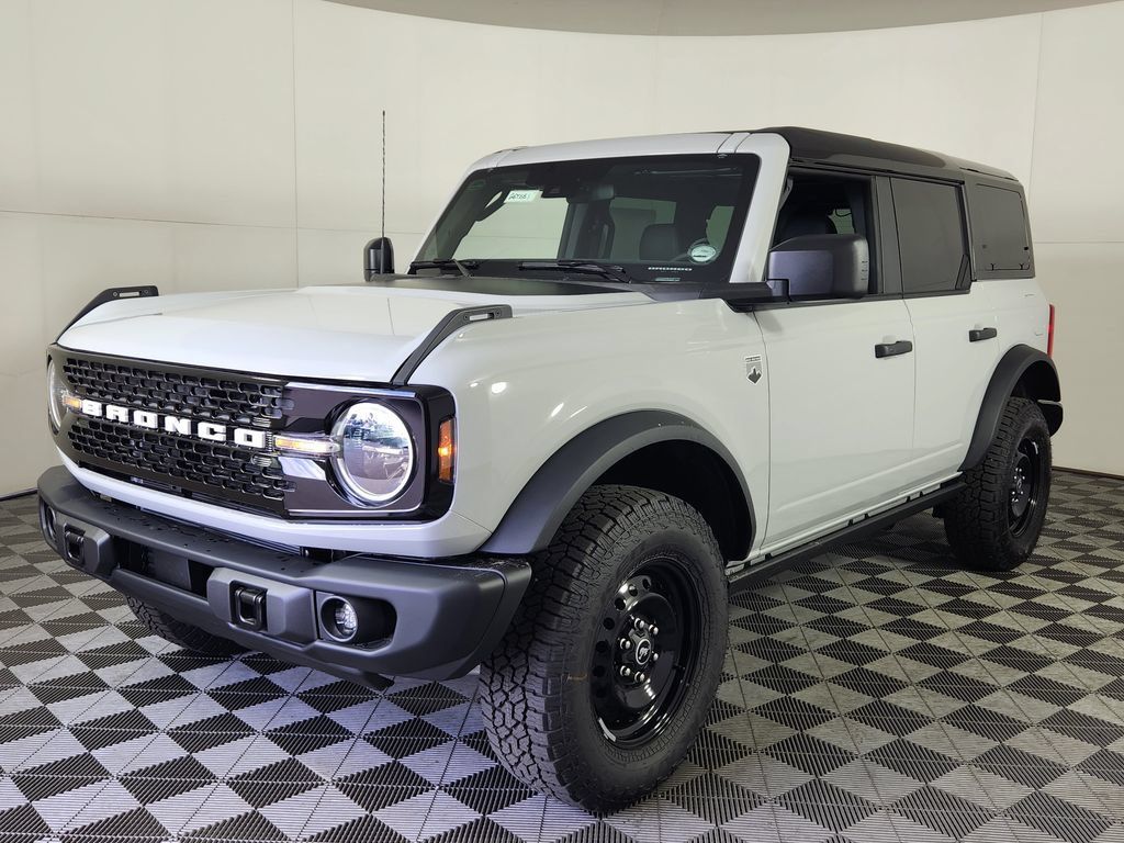 New 2026 Ford Bronco Big Bend w/ Black Diamond Package AWD/4WD image 3