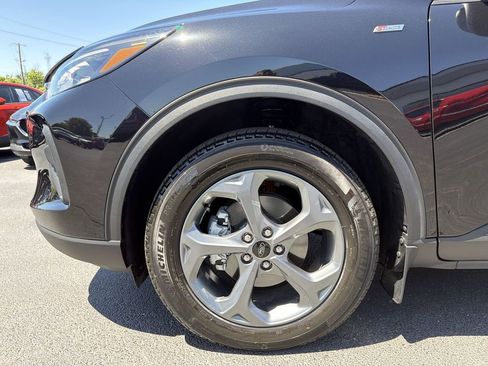 Used 2025 Ford Escape ST-Line w/ Tech Pack #1 AWD/4WD image 16