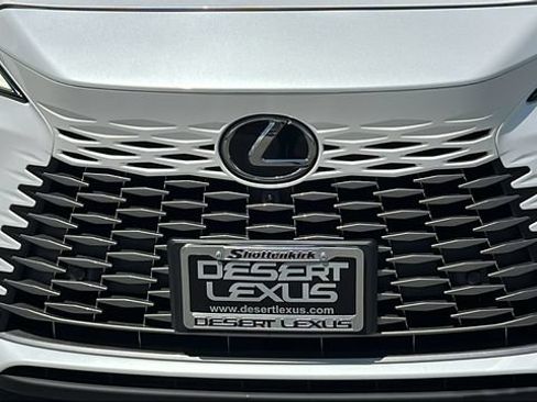 Used 2025 Lexus RX 350 w/ Convenience Package AWD/4WD image 4