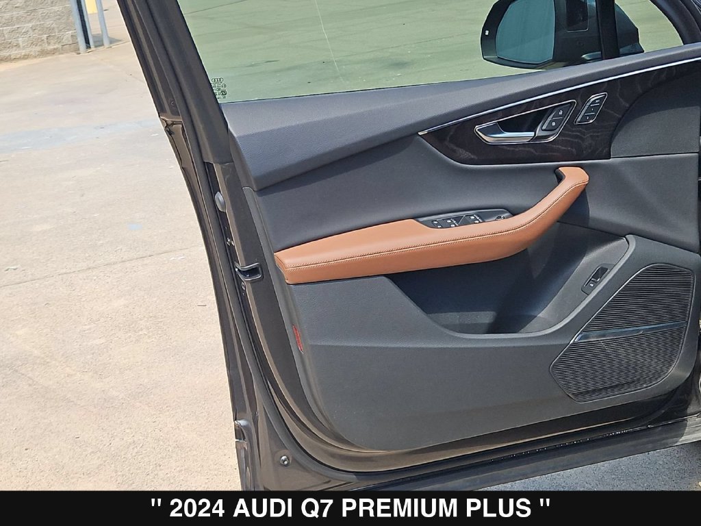 Used 2024 Audi Q7 2.0T Premium Plus AWD/4WD image 36