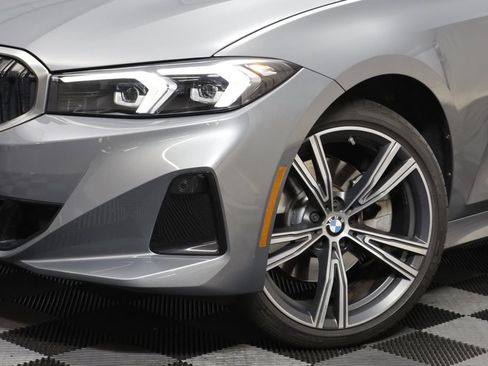 Used 2023 BMW 330i xDrive Sedan w/ Premium Package AWD/4WD image 3