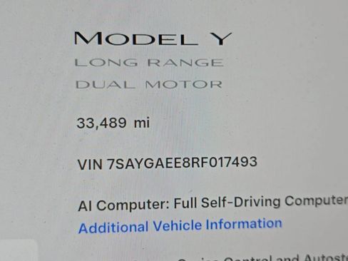 Used 2024 Tesla Model Y Long Range AWD/4WD image 6