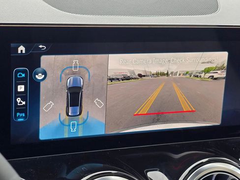 New 2026 Mercedes-Benz GLB 250 4MATIC image 44