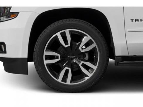 Used 2019 Chevrolet Tahoe LT AWD/4WD image 14