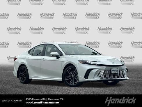 Used 2026 Toyota Camry XSE FWD image 1