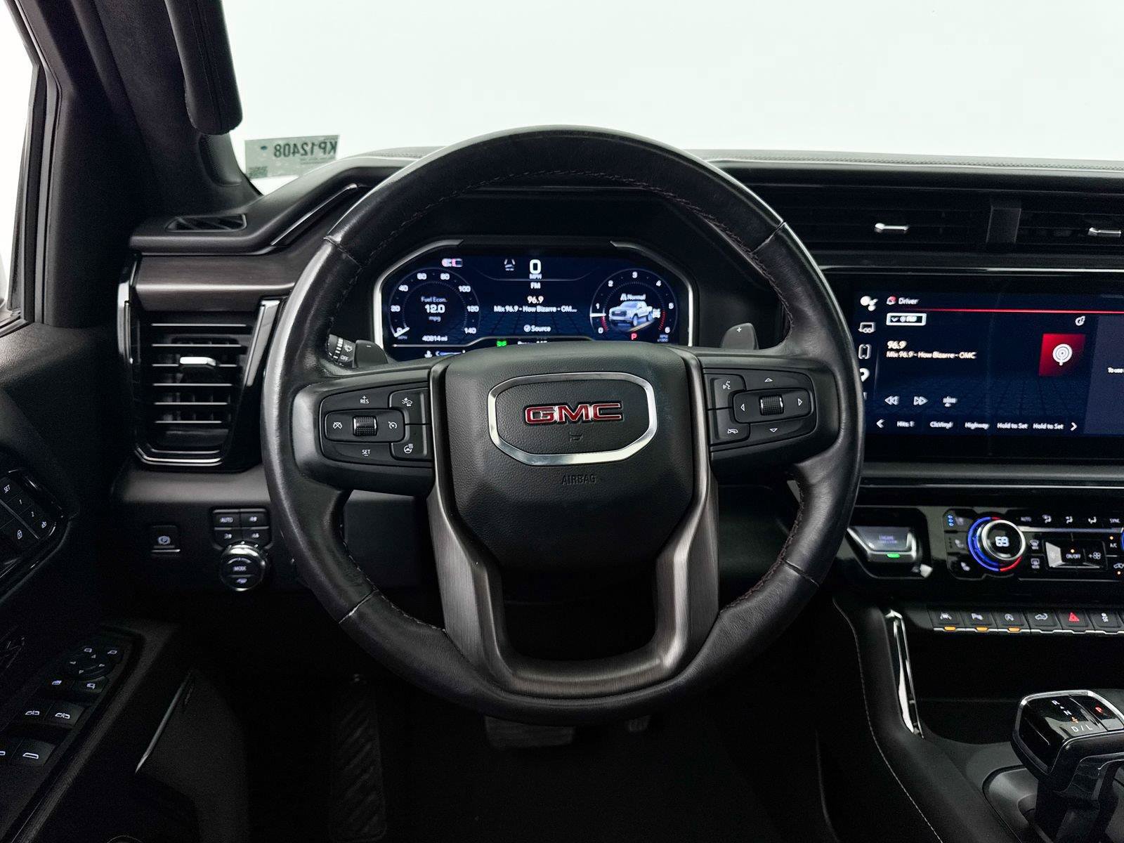 Used 2024 GMC Sierra 1500 AT4X AWD/4WD image 4