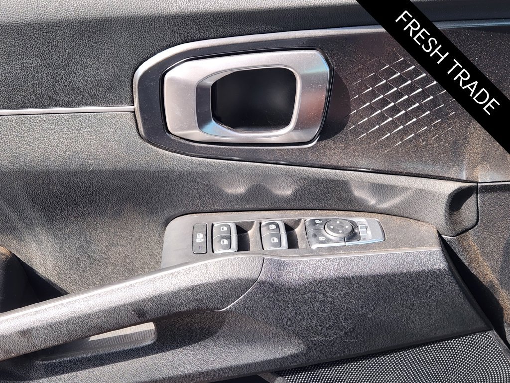 Certified 2025 Kia Sorento S w/ Panoramic Sunroof Package FWD image 23