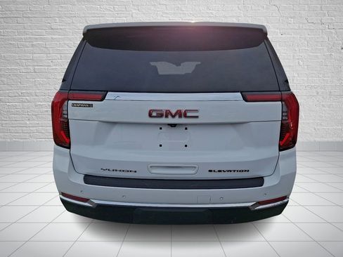 Used 2025 GMC Yukon XL Elevation image 6