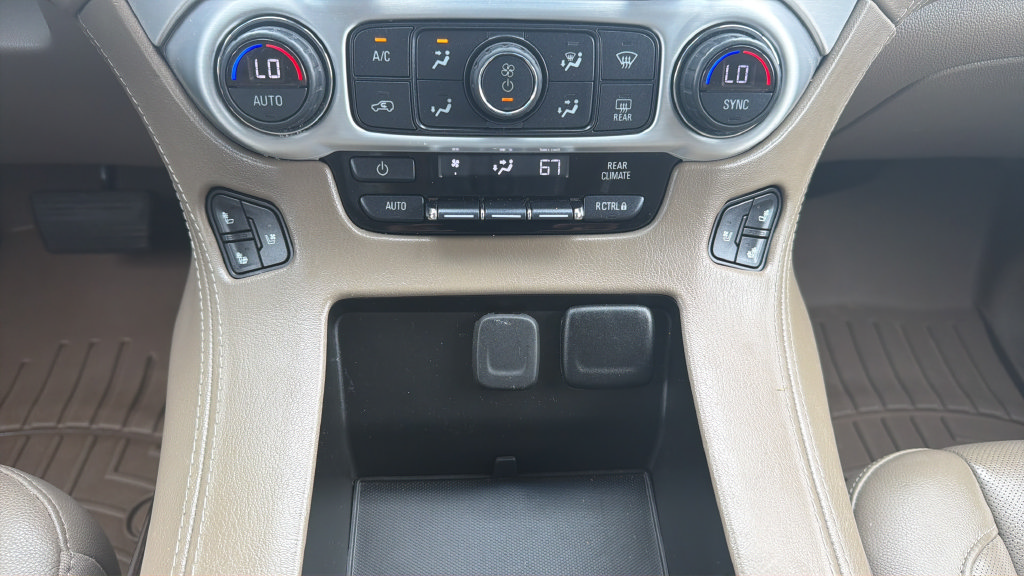 Used 2019 GMC Yukon XL SLT AWD/4WD image 23