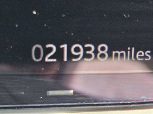 Used 2024 Land Rover Range Rover Autobiography image 22