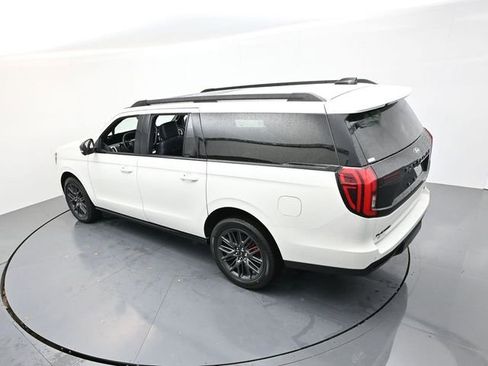New 2025 Ford Expedition Max Platinum w/ Stealth Performance Package image 25