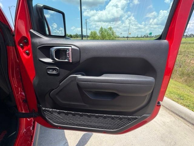 Used 2025 Jeep Gladiator Sport AWD/4WD image 33
