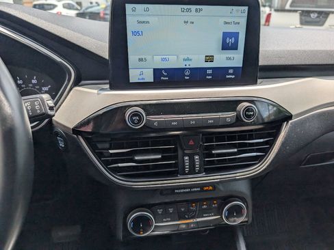 Used 2022 Ford Escape SE w/ Convenience Package FWD image 22