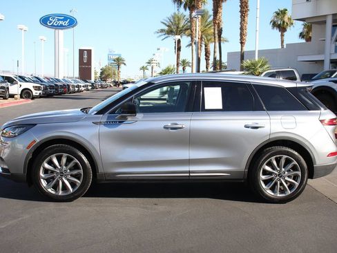 Certified 2021 Lincoln Corsair FWD w/ Premium Package image 3