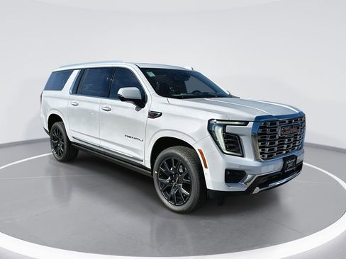 New 2026 GMC Yukon XL Denali w/ Sun & Power Step Package image 1