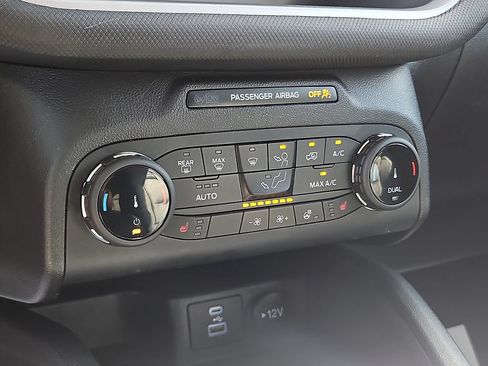 Certified 2022 Ford Bronco Sport Outer Banks w/ Tech Package AWD/4WD image 15