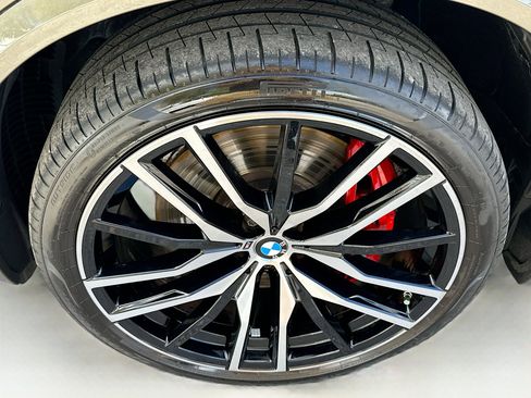 Certified 2025 BMW X5 M60i w/ Executive Package image 35