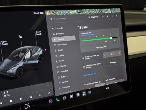 Used 2022 Tesla Model Y Performance AWD/4WD image 51