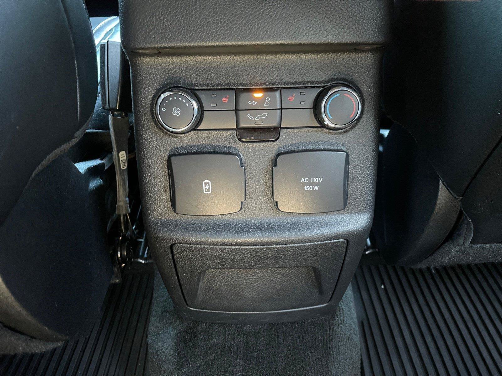 Used 2016 Ford Explorer Platinum AWD/4WD image 21