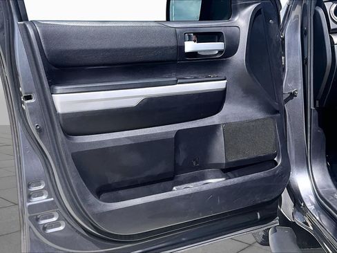 Used 2021 Toyota Tundra SR5 RWD image 19