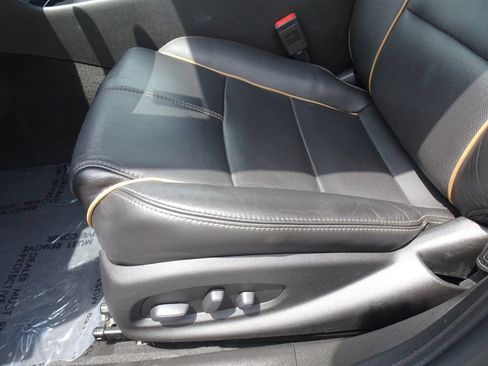 Used 2020 Chevrolet Impala Premier w/ Premier Confidence Package FWD image 9