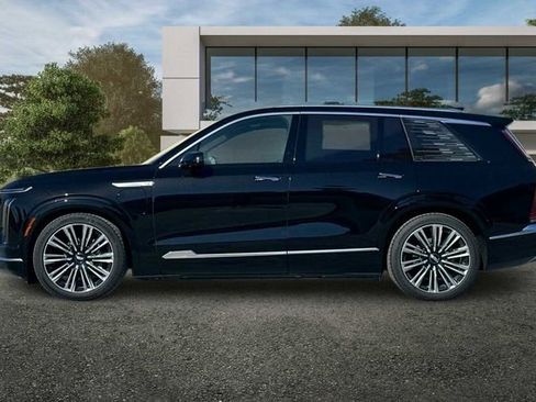 New 2026 Cadillac Vistiq Premium Luxury w/ LPO, Floor Liner Package image 7