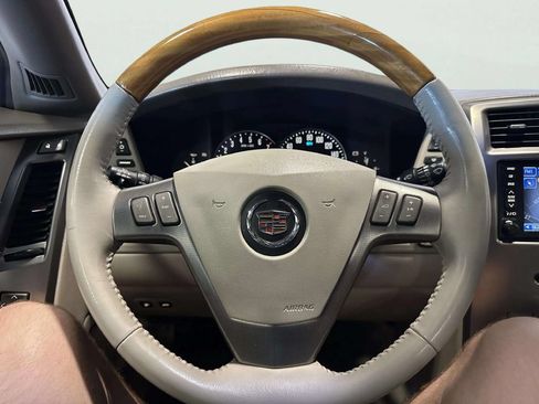 Used 2004 Cadillac XLR RWD image 29