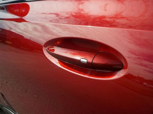 Used 2022 Buick Envision Essence w/ Sport Touring Package image 10