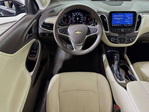 Used 2022 Chevrolet Malibu Premier image 22