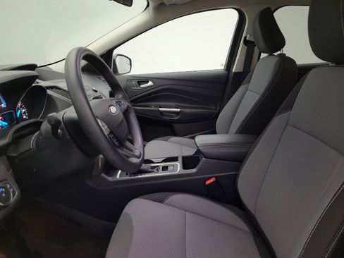 Used 2018 Ford Escape SE image 17