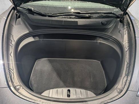 Used 2018 Tesla Model 3 Performance image 22