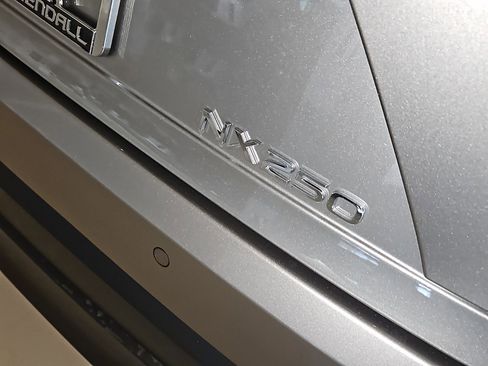 Used 2025 Lexus NX 250 FWD w/ Accessory Package (Z1) image 8