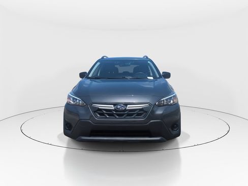 Used 2021 Subaru Crosstrek 2.0i AWD/4WD image 3