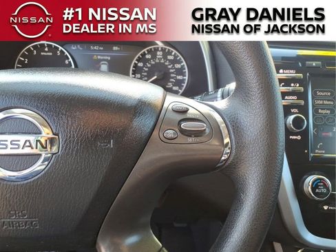 Used 2021 Nissan Murano S AWD/4WD image 14