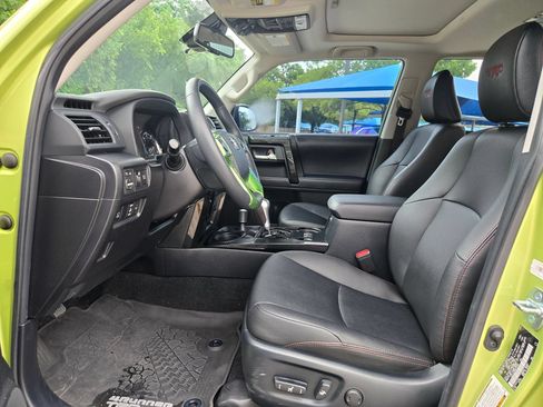 Used 2022 Toyota 4Runner TRD Pro AWD/4WD image 9